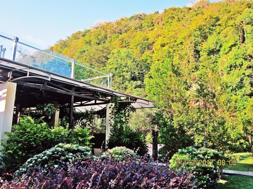 V Valley Resort Satun Exterior photo